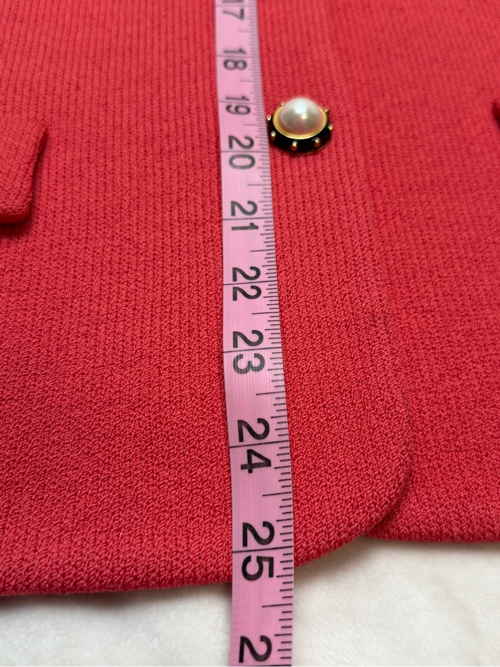 St. John Collection Coral Knit Blazer 10 Pearl Buttons Heritage Luxury Made USA - Picture 11 of 12